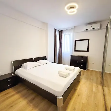 Apartment We Love Tirana Blloku Central 2Br Apartment