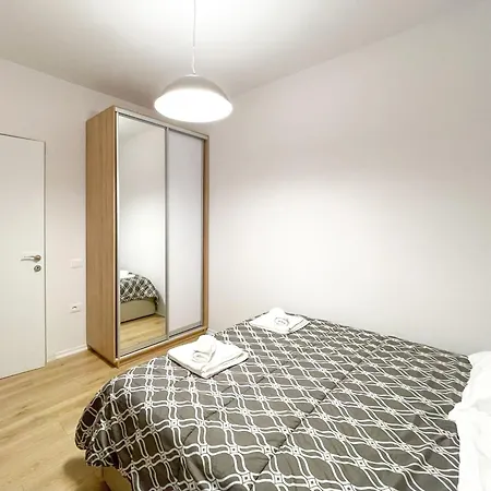 Апартаменты Urban Nest On Boulevard Тирана