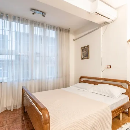 We Blloku 2br Tirana