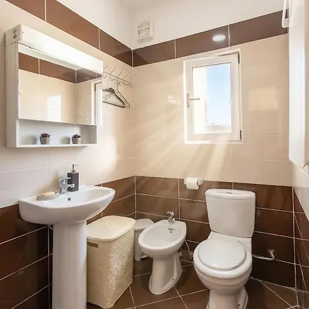 We Blloku 2br * Тирана