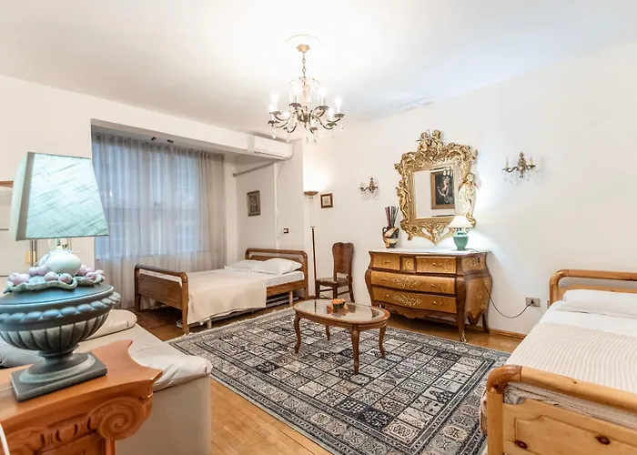 We Blloku 2br * Tirana