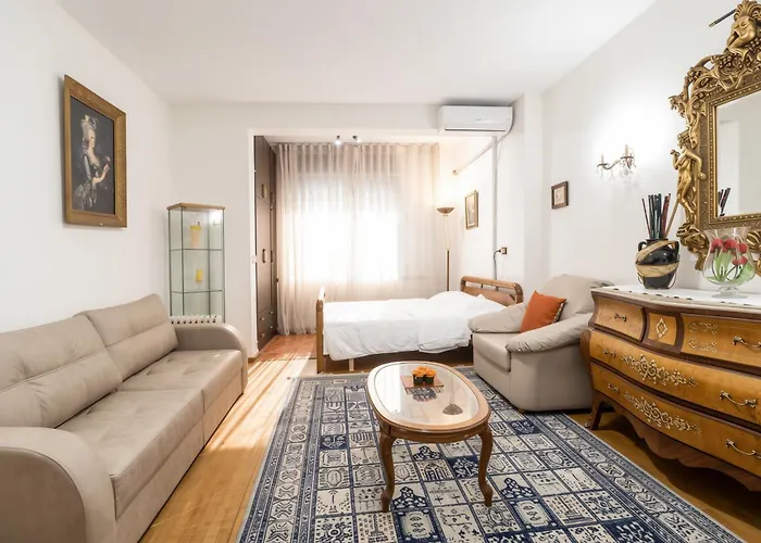 Lägenhet We Blloku 2br